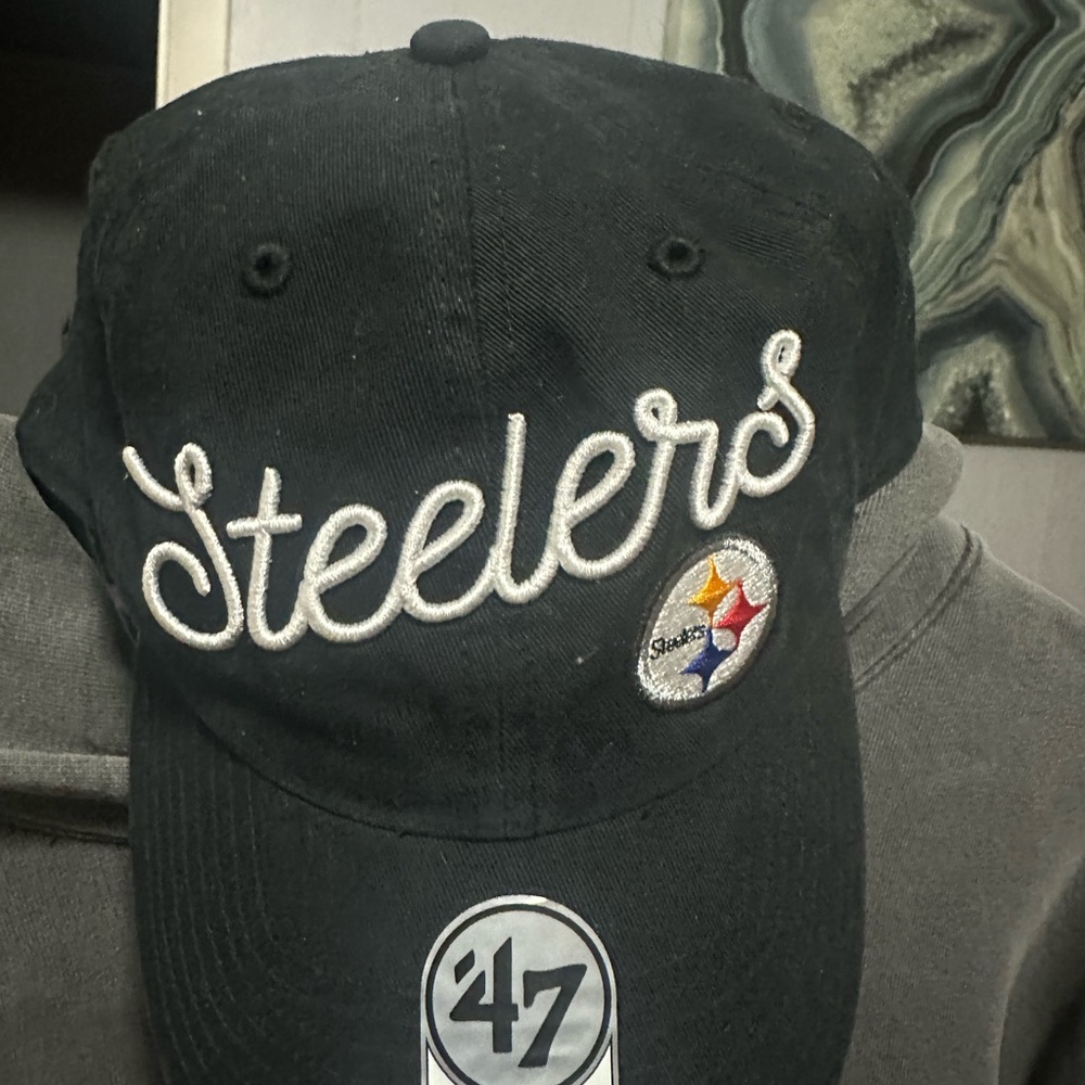 Black  '47 Brand Clean Up Women's Adjustable Pittsburgh Steelers hat NWT